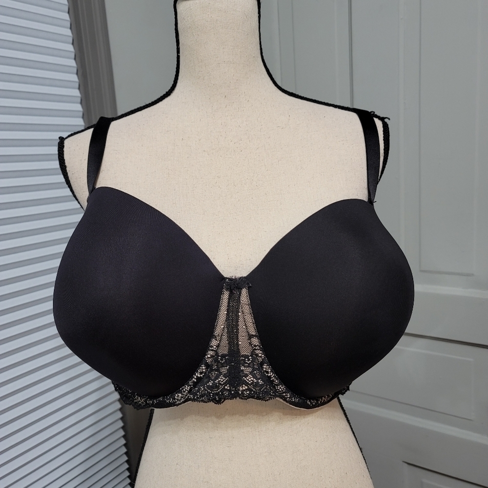 TORRID Lightly Lined Multiway Strapless Bra - Smooth Black - Picture 2 of 14